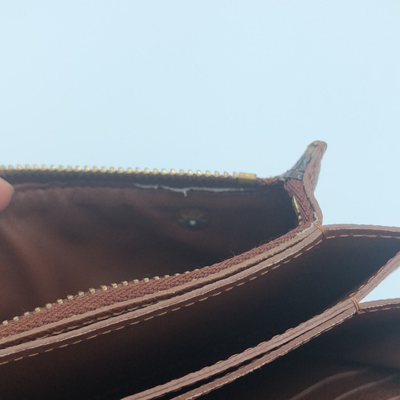 Louis Vuitton accordion wallet - Picture 14 of 16